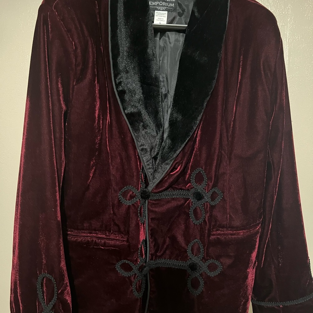 Men’s Burgundy Smoking Jacket